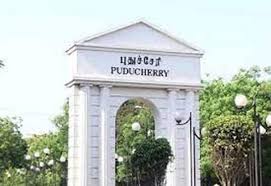 கல்லுாரி மாணவிகளுக்கு இ-ஸ்கூட்டர்!